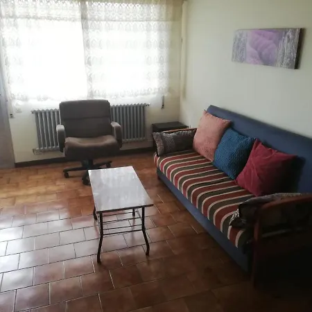 Apartamento Vista Alegre *